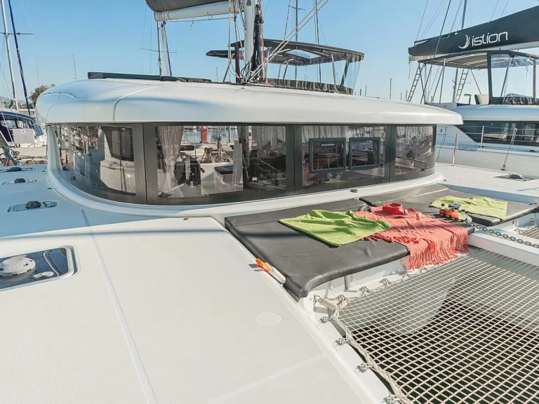 Lagoon Lagoon 42 de alquiler a Álimos