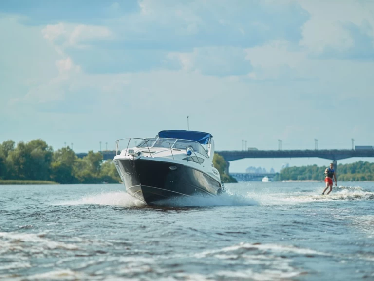 Lancha para alquilar Vieux Port de Cannes al mejor precio