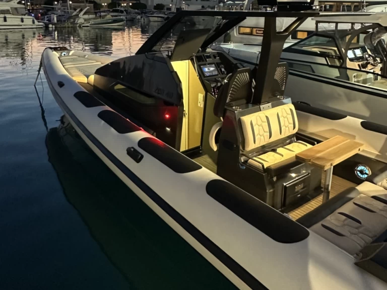 Alquiler de Zen ZEN 40 - Mod. 2026 en Antiparos