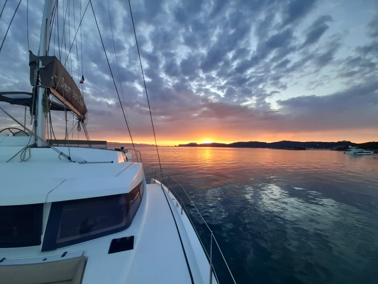 Alquiler de embarcaciones Bali Bali 4.3 enAjaccio en Samboat