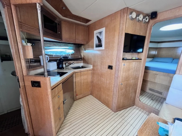 Rizzardi CR 45 de alquiler a Villeneuve-Loubet