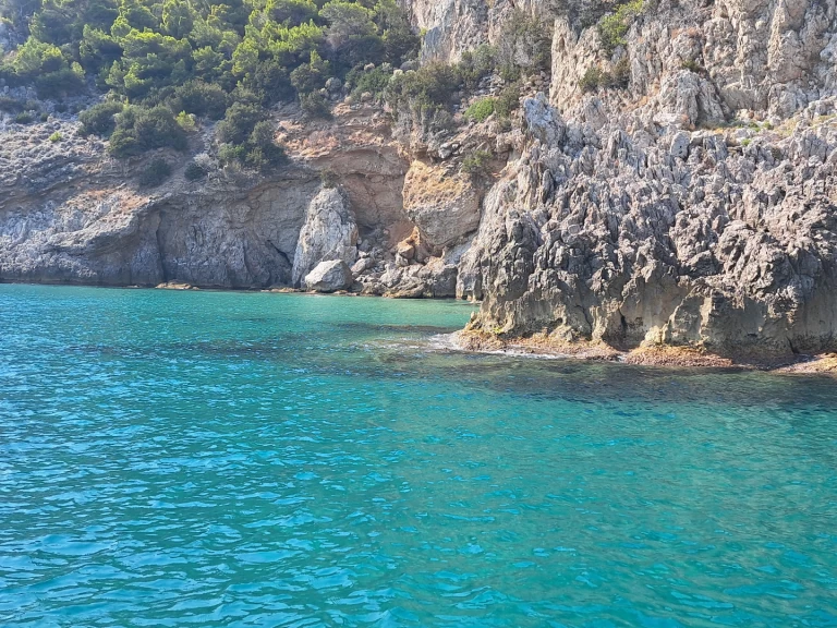 Alquiler de barcos Gaeta barato de Walkaround 630