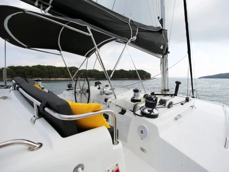 Alquiler de Lagoon Lagoon 440 en Ibiza (Ciudad)