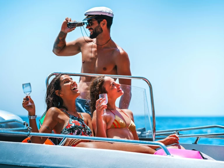 Alquiler de Pioner Maxi Viking en Sesimbra