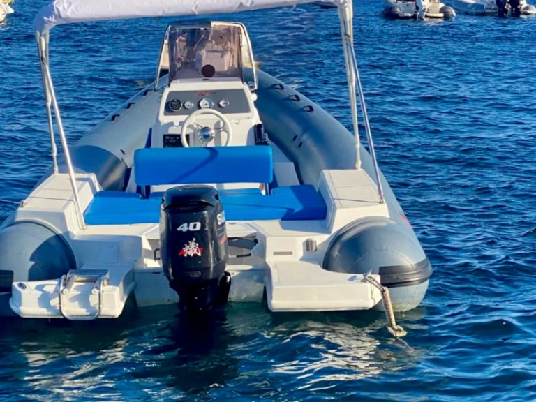 Alquiler Neumática en Nápoles - Panamera Yacht PY 60