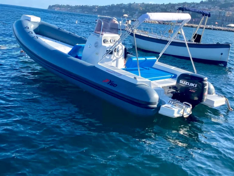 Alquiler de embarcaciones Panamera Yacht PY 60 enNápoles en Samboat
