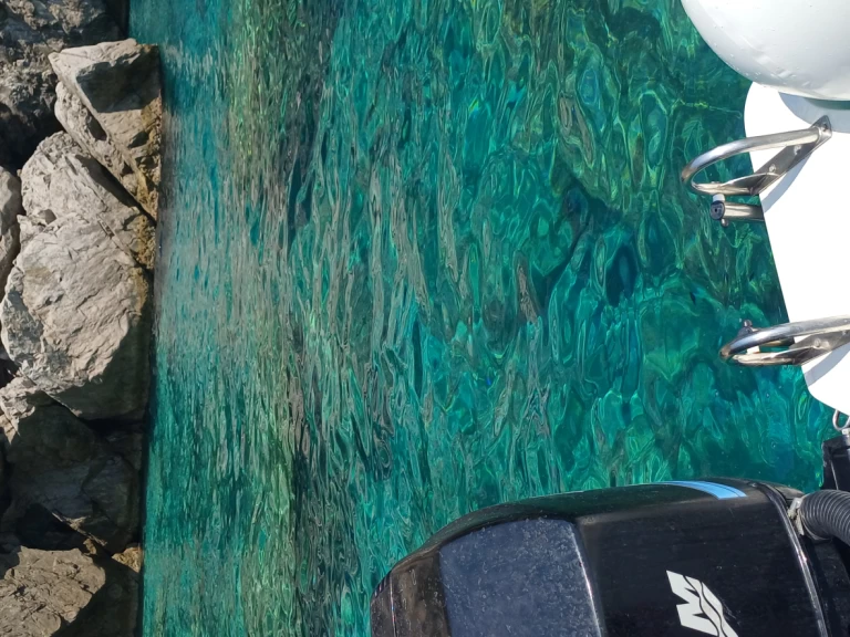 Alquiler de Zodiac Cadet en Nápoles