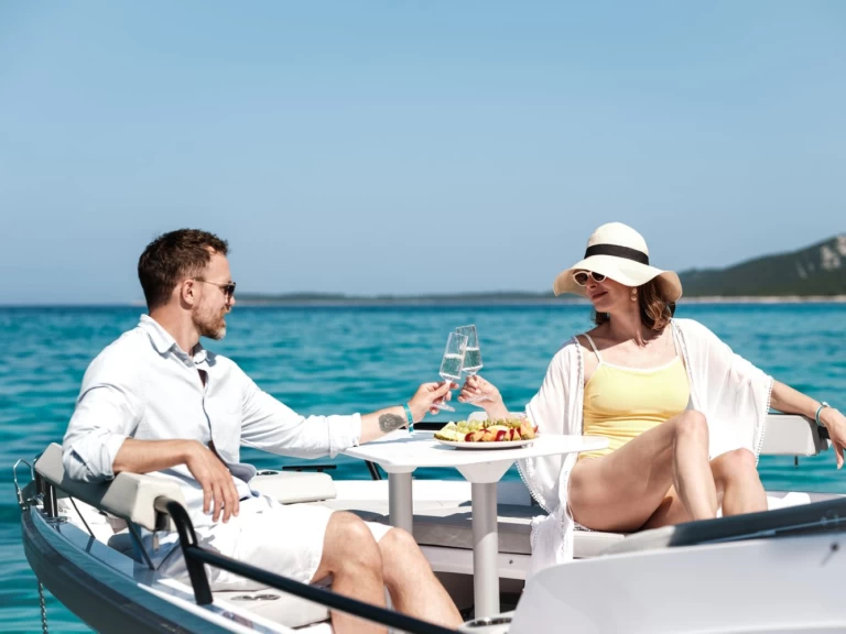 Alquiler Zaton - Axopar Axopar 29 Sun Top en SamBoat