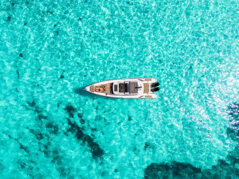 Alquiler Zaton - Axopar Axopar 37 Sun-Top en SamBoat