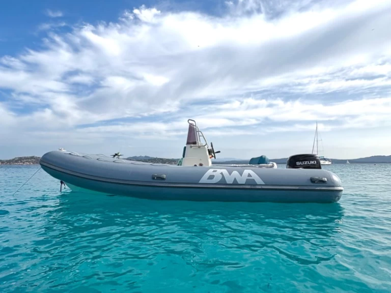 Alquiler de barcos Porto Pollo barato de California 550