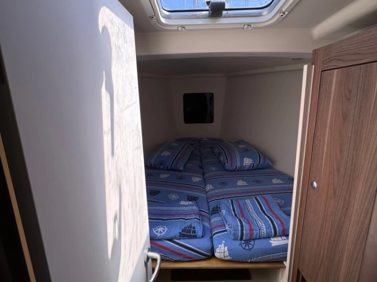 Dehler Varianta 44 de alquiler a Castiglioncello