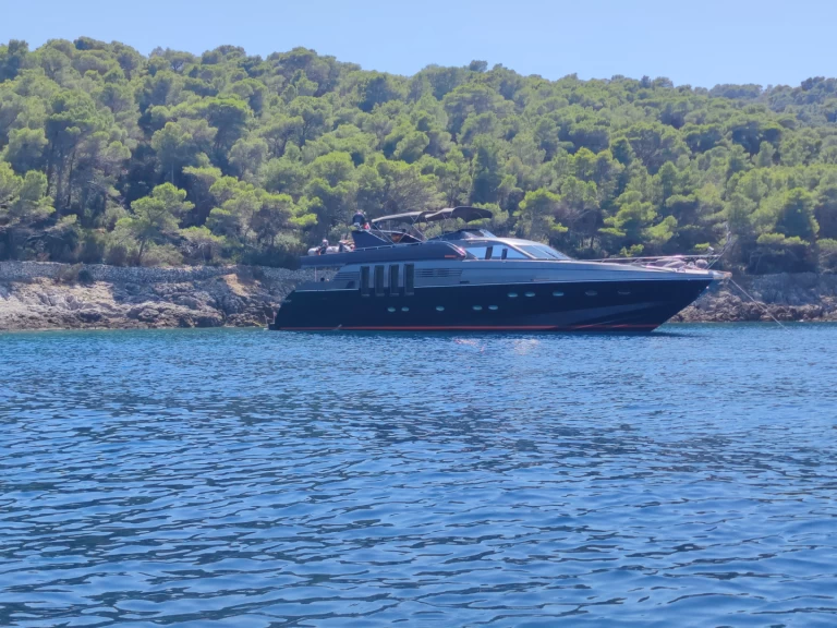 Alquiler de barcos Split barato de 82