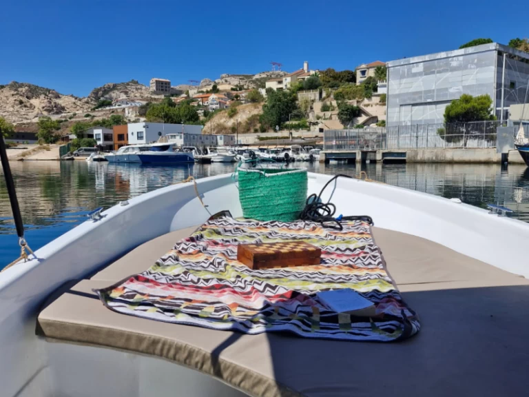 Alquiler de Rio Yachts 450 en Marsella