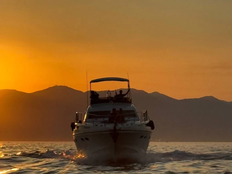 Alquiler de Yate de lujo, con o sin patrón Posillipo Ameglia