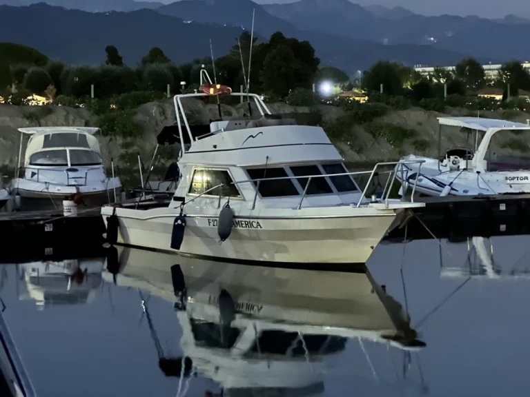 Alquiler de embarcaciones SETTE MARI FLY AMERICA enAmeglia en Samboat