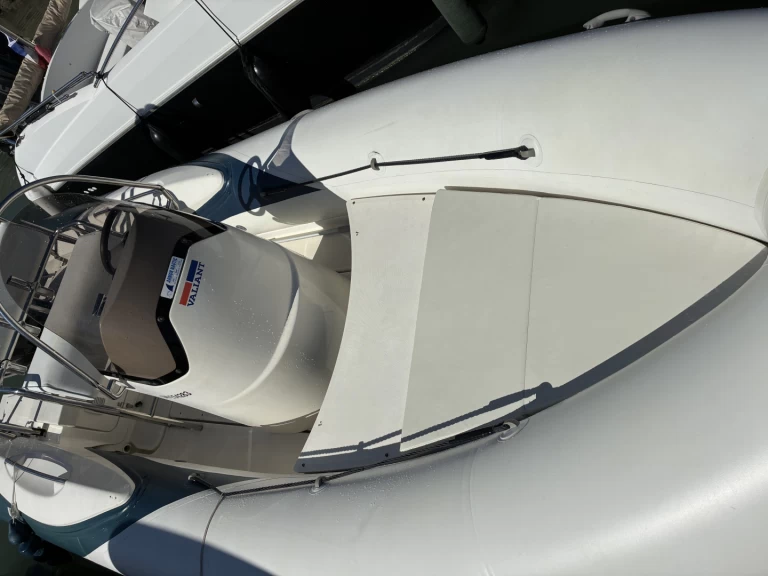 Alquiler de Neumática, con o sin patrón Valiant Le Pouliguen