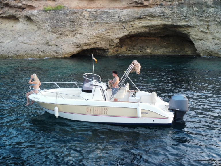 Alquiler Lancha key con o sin  título de navegación