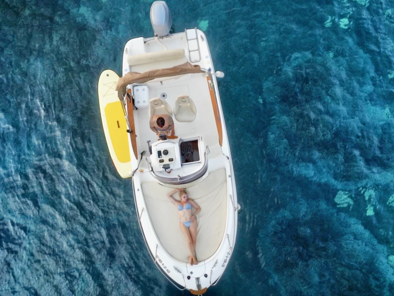 Lancha para alquilar Sant Antoni de Portmany al mejor precio