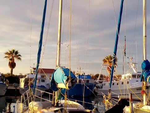 Velero para alquilar Oristano al mejor precio