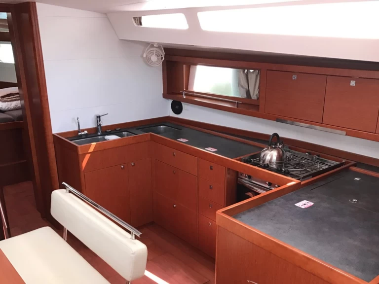 Alquiler Velero en Álimos - Bénéteau Oceanis 48