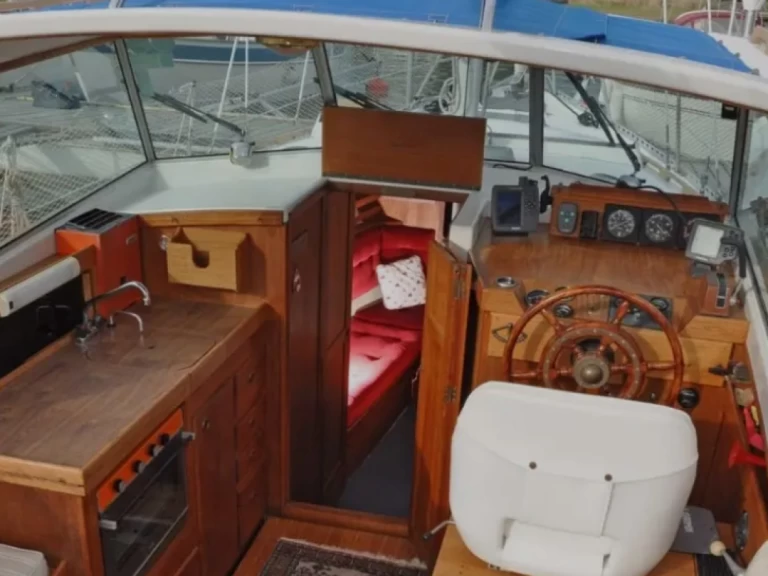 Alquiler Velero winga Marine Winga 87 con o sin  título de navegación