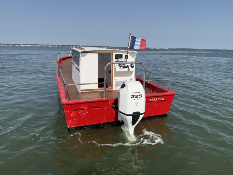 Alquiler de Seaweed CHALAND 12m en Bélisaire
