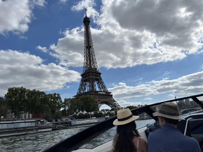 Alquiler Lancha Parker con o sin  título de navegación
