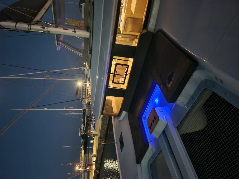 Lagoon Lagoon 46 de alquiler a Álimos