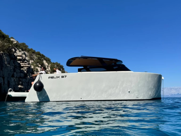 Alquiler de barcos Makarska barato de Felix 37