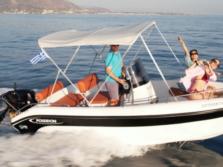 Alquiler de Poseidon Blu Water 170cc en Stalís