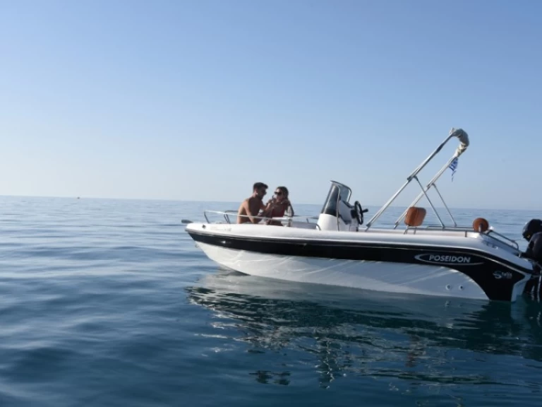 Alquiler de barcos Stalís barato de Blu Water 170cc