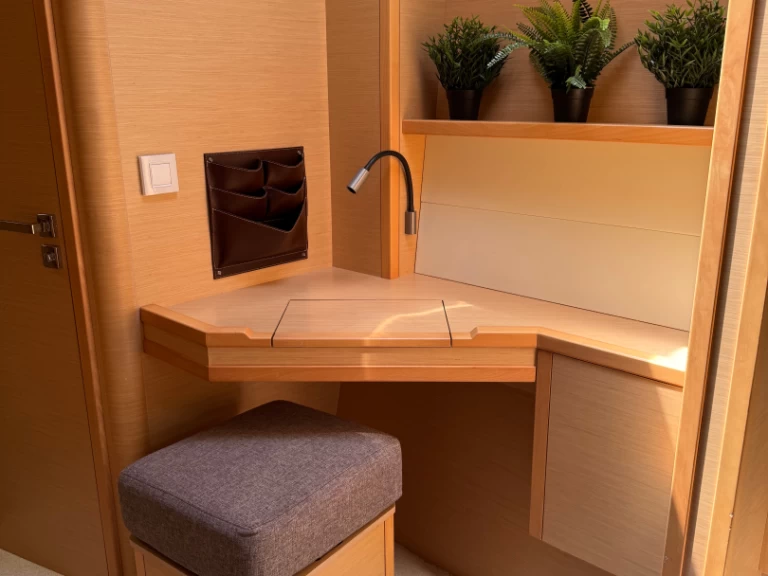 Alquiler de Catamarán, con o sin patrón Lagoon Rogoznica