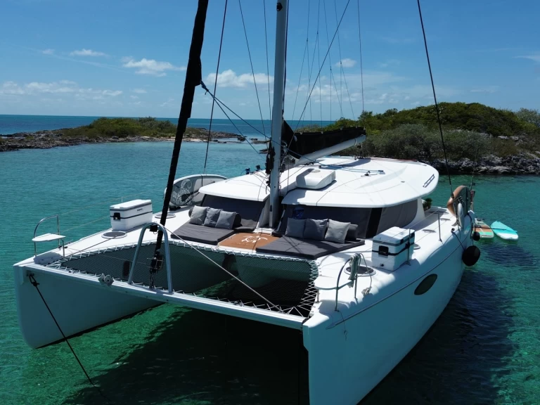 Alquiler de Catamarán, con o sin patrón Fountaine Pajot Nassau