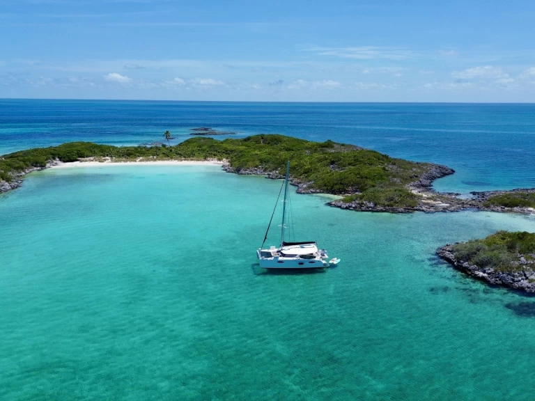 Alquiler de Catamarán, con o sin patrón Fountaine Pajot Nassau