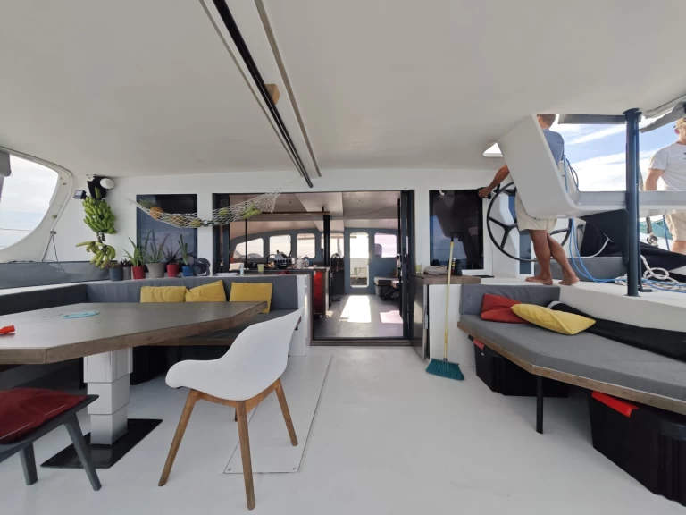 Alquiler Catamarán en Raiatea - Oyacht Class6