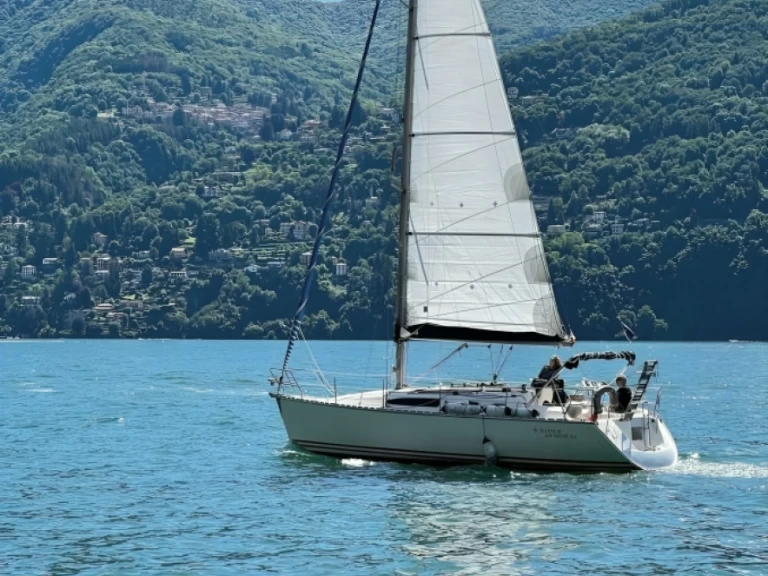 Alquiler de Jeanneau Sun Odyssey 34.2 en Como (Ciudad)