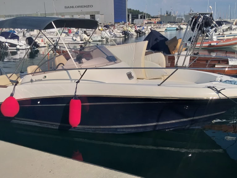 Alquiler La Spezia - Jeanneau Cap Camarat 755 WA en SamBoat