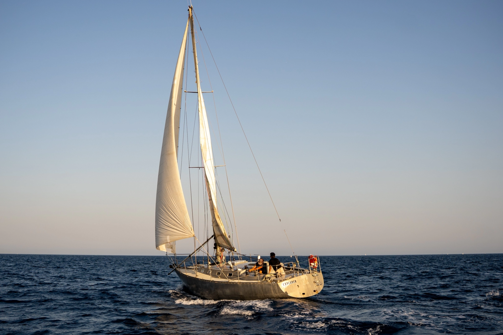 Alquiler de embarcaciones Aluminium AG4MC Consolation 37 enBadia de Roses en Samboat