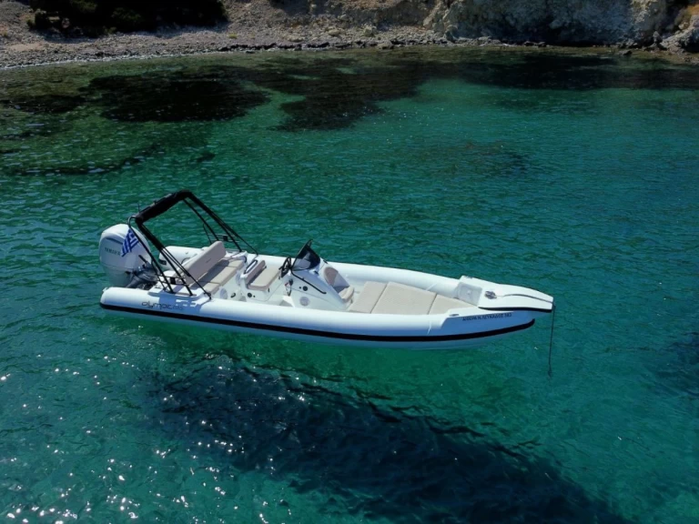 Alquiler Neumática Olympic con o sin  título de navegación