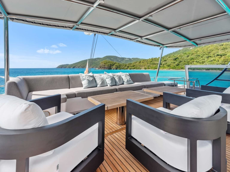 Alquiler Yate de lujo Sunreef con o sin  título de navegación