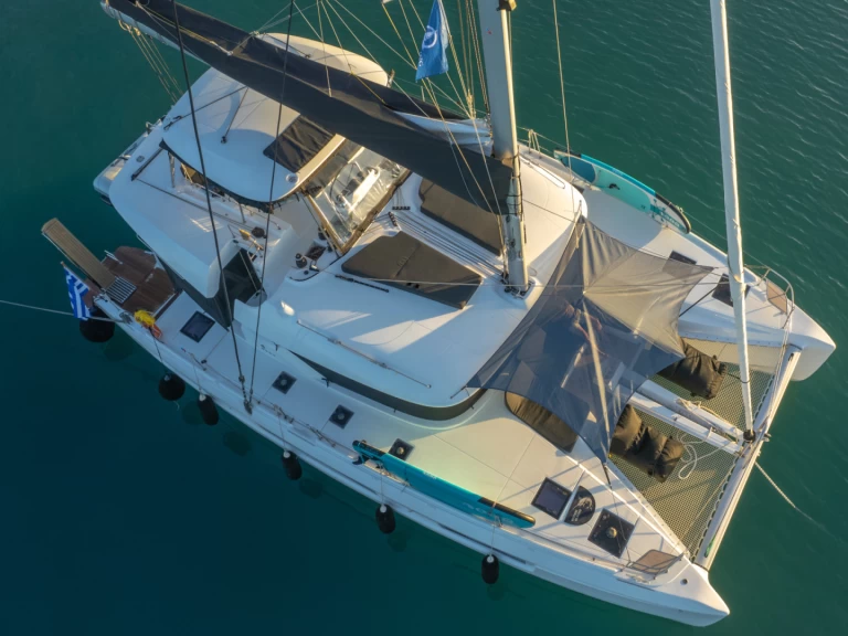 Alquiler de Catamarán, con o sin patrón Lagoon Álimos