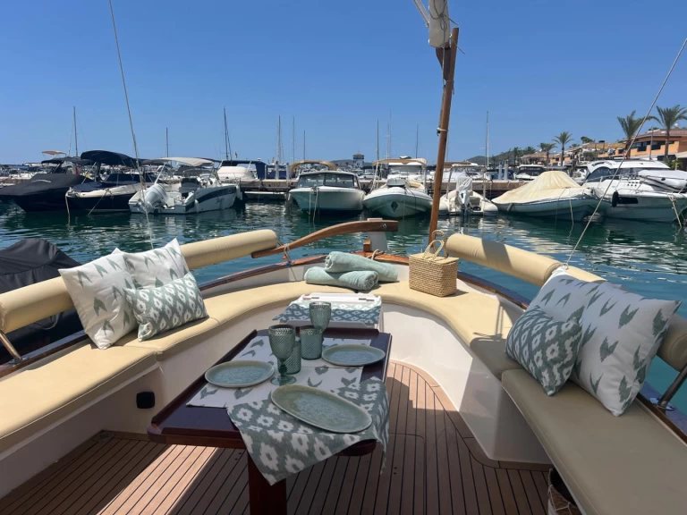 Alquiler de Lancha, con o sin patrón Medvolt Marine Portals Nous