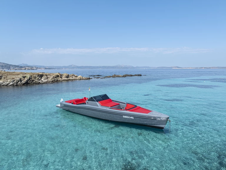 Alquiler de Lancha, con o sin patrón MAORI Porto Cervo