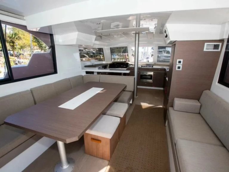 Alquiler de Catamarán, con o sin patrón Bali Lefkáda