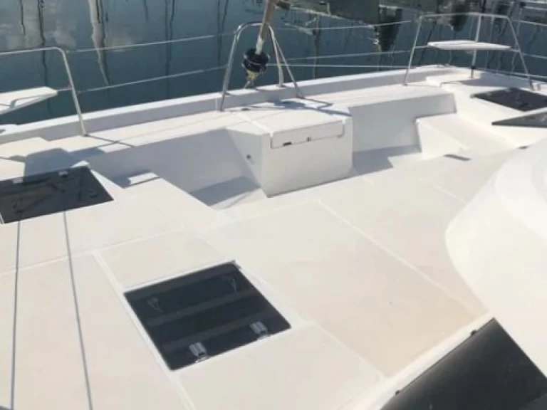 Alquiler Catamarán Bali con o sin  título de navegación