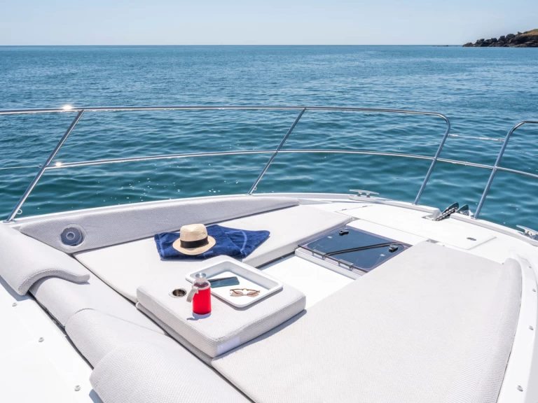 Alquiler de embarcaciones Bénéteau Gran Turismo 36 enAjaccio en Samboat