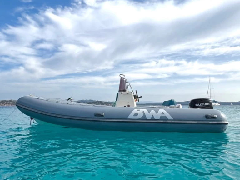 Alquiler de embarcaciones Bwa California 550 enPalau en Samboat