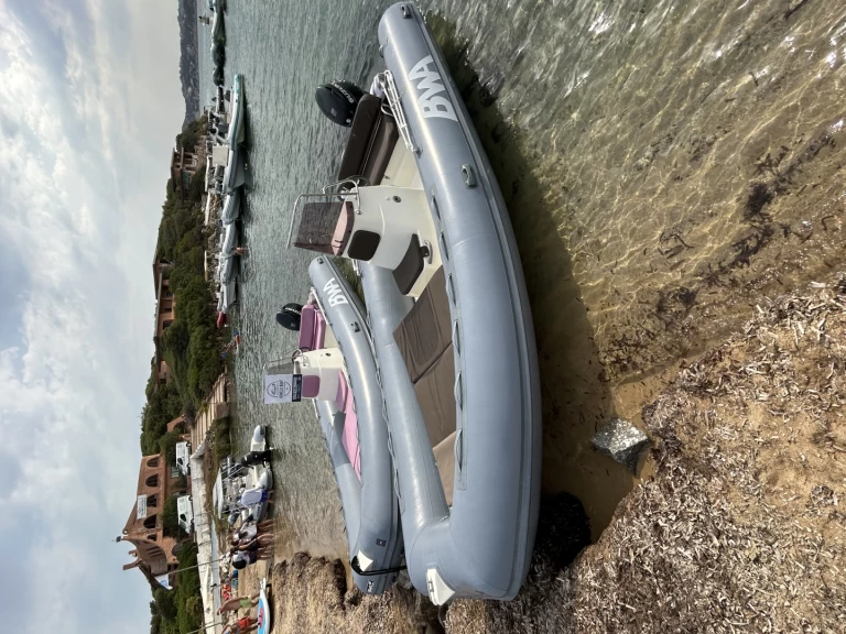 Alquiler Neumática Bwa con o sin  título de navegación