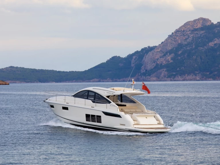 Alquiler de embarcaciones Fairline Targa 48 enPort d'Alcudia en Samboat
