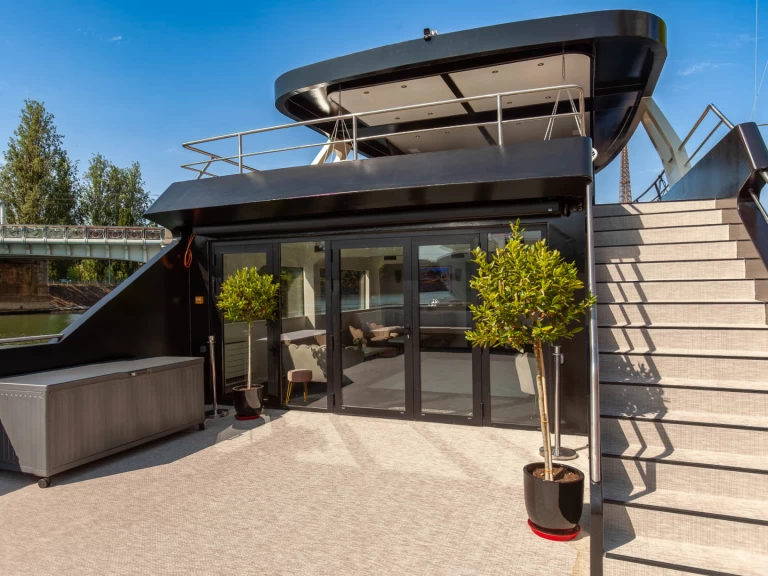 Yate de lujo para alquilar Paris al mejor precio